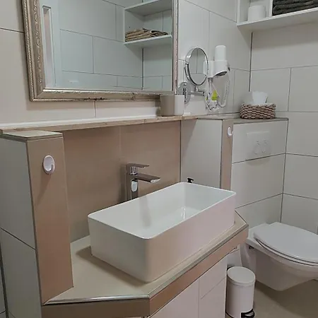 Daire Ehemalige Uhrmacherwerkstatt